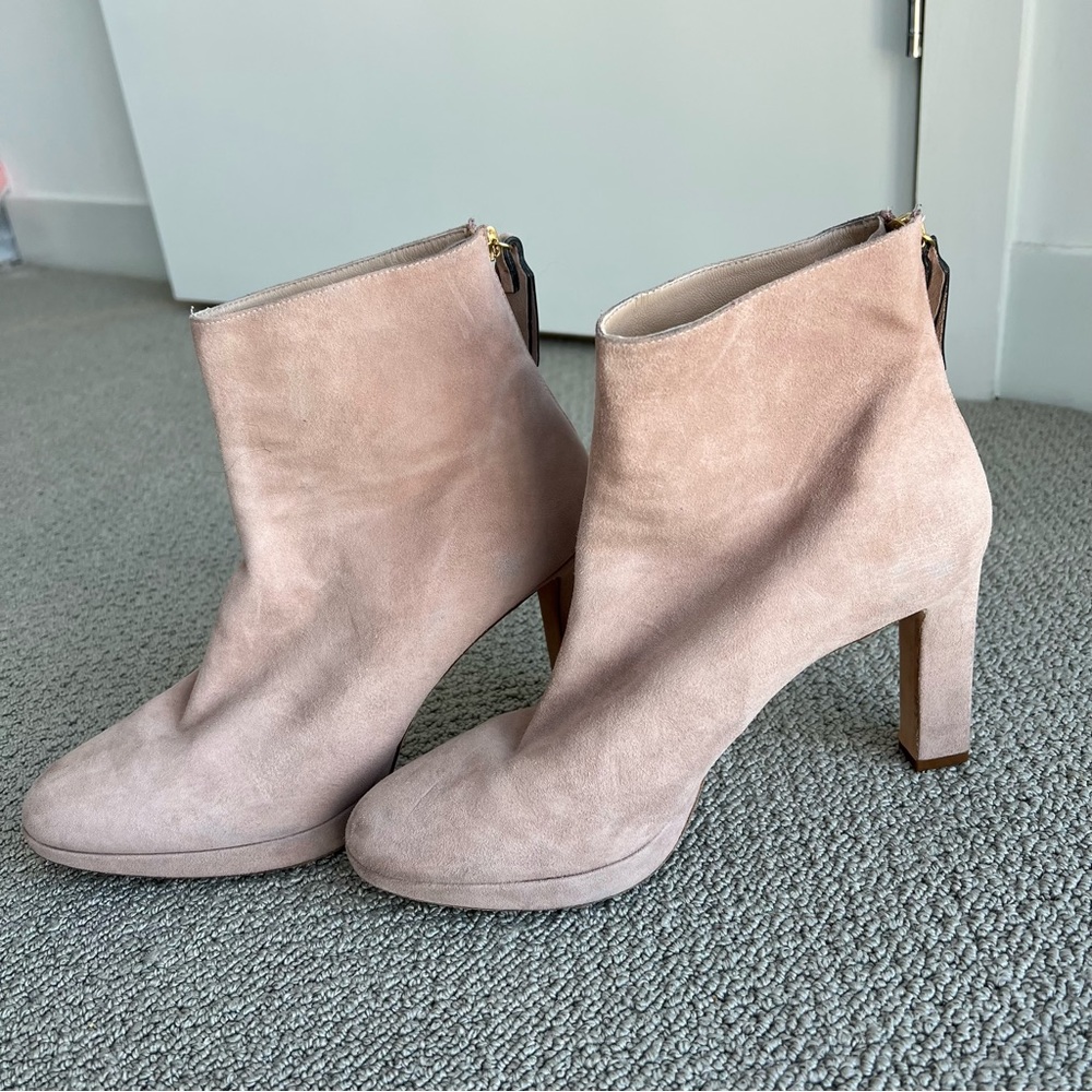Stuart Weitzman Light Pink Suede Booties Size 10